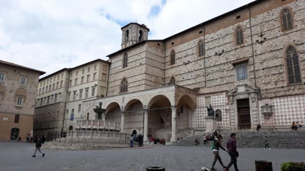 Photo of plaza in Perugia, Italy